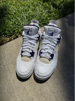 Jordan 4 purple metallic SLIGHTLY WORN size 13