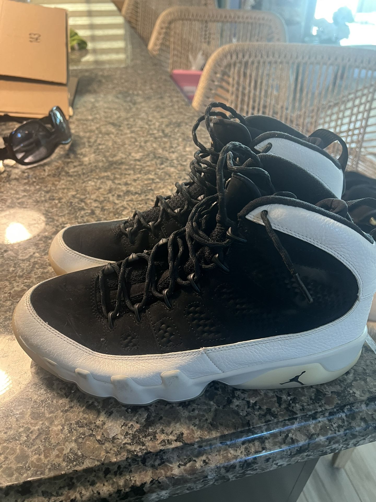 Jordan Sneakers