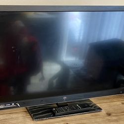 TV Westinghouse . 32 In. Works Good.