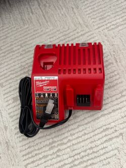 Milwaukee M12/M18 Dual Battery Charger