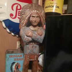 Vintage Gallagher Tabacco Indian Statue 
