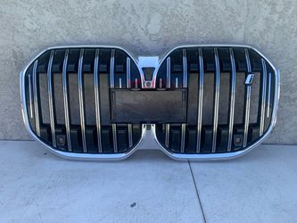 BMW i7 G70 7 Series Grille