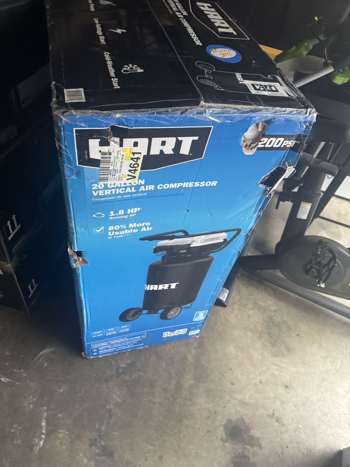 Air Compressor 20 Gallons New Sealed Box