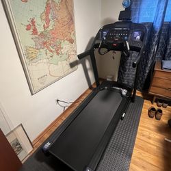 Horizon Fitness 7.0AT Studio Series Treadmill (OBO)