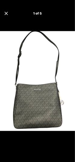 Micheal Kors Crossbody Bag