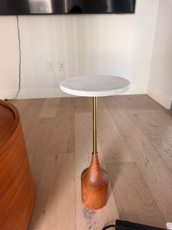 Hudson marble drink table