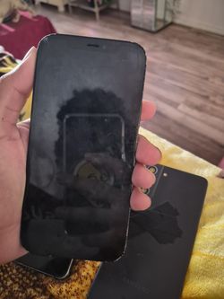 Read Description Iphone 11 and Samsung s21 FE 5g