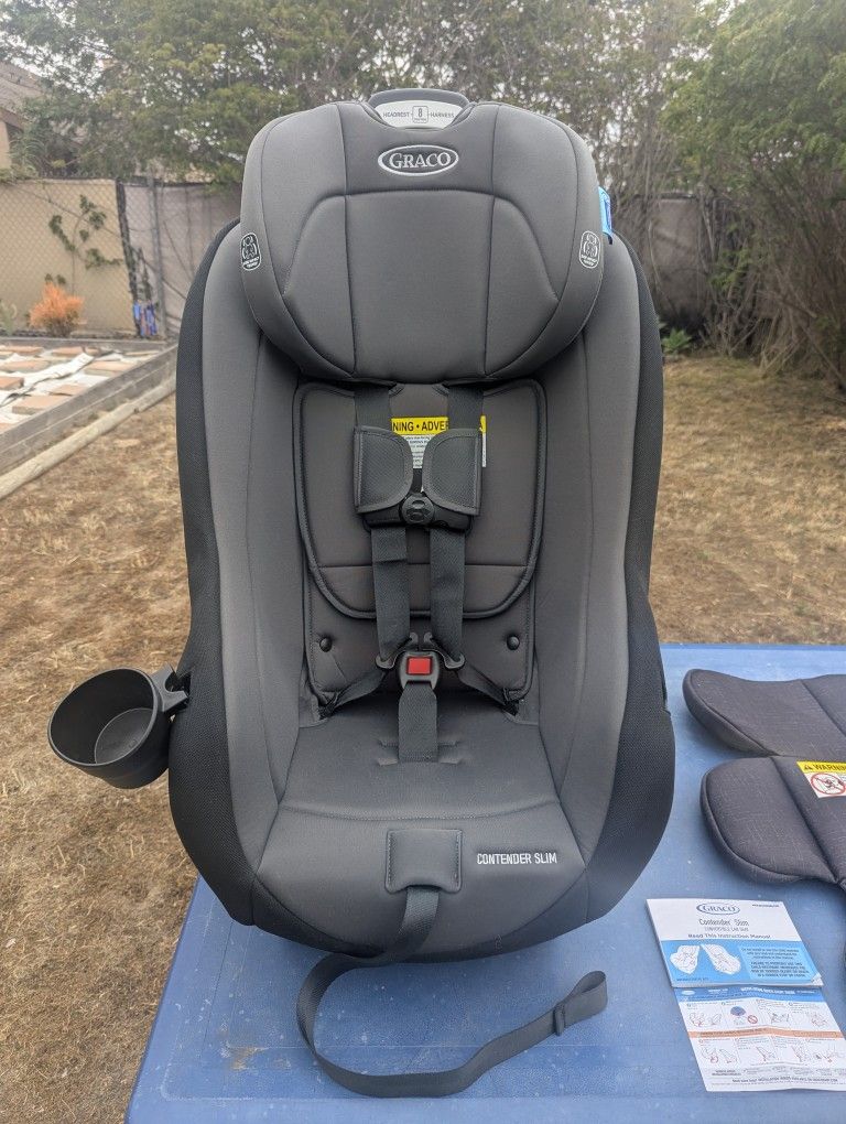 Graco Contender Slim Convertible Car Seat