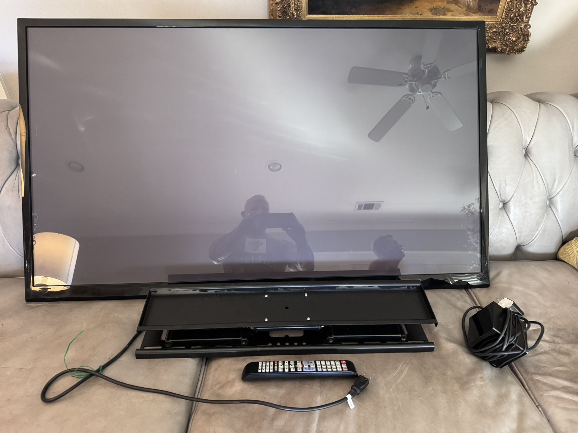 50” Samsung TV
