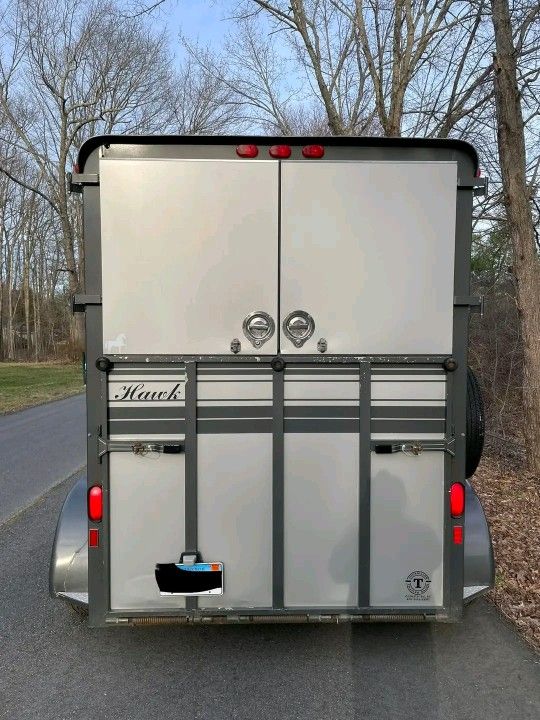 2 Horse Trailer For Sale
