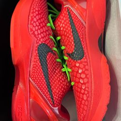 Kobe 6 reverse grinch 10.5