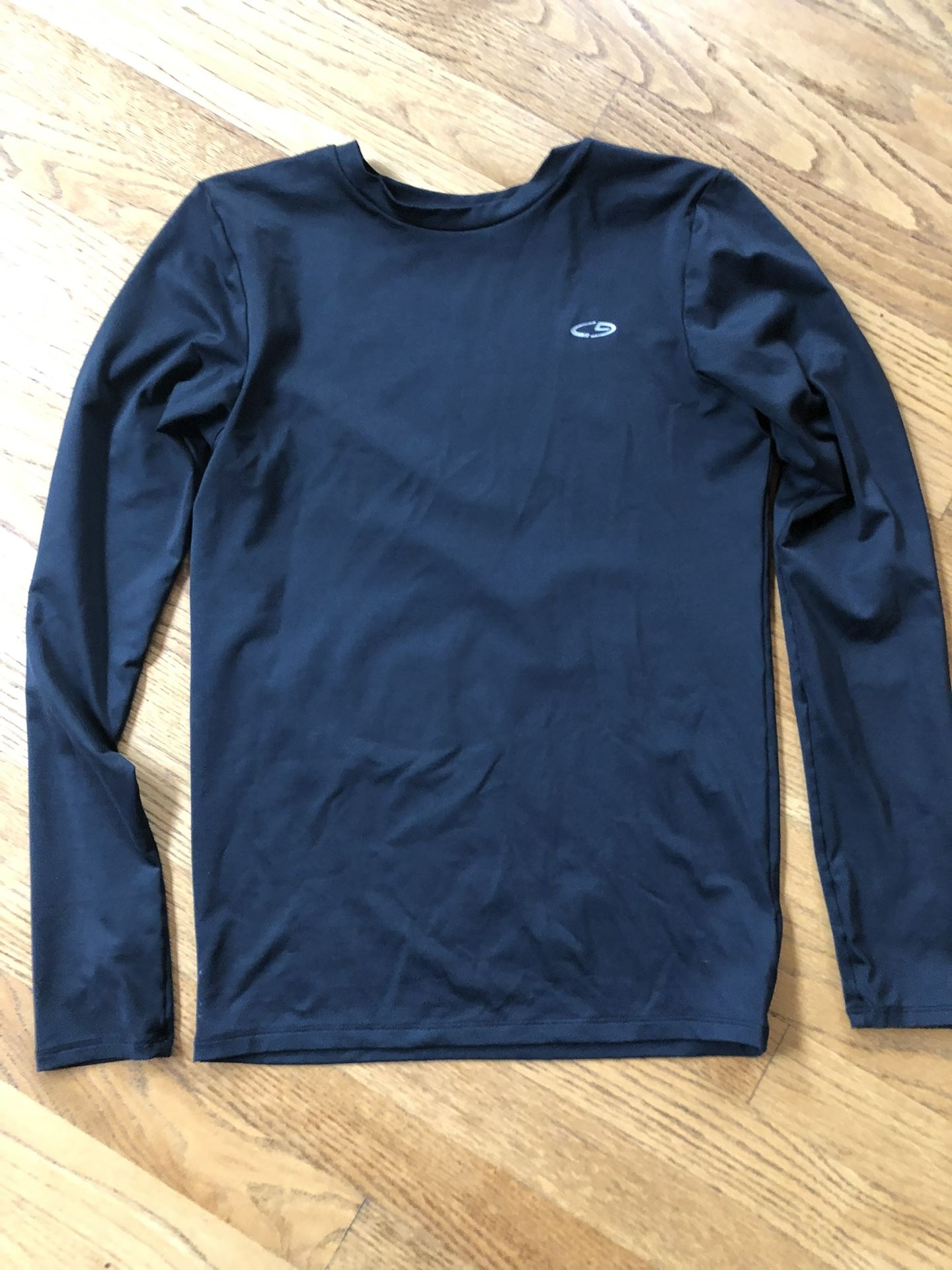 Boys Black Cold Gear Shirt XL