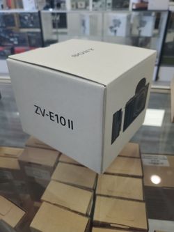 Sony ZV-E10 II 16-50 mm F3.5-5.6 OSS Ii