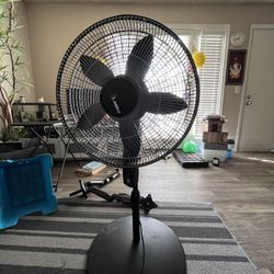 Tower Fan Costco Like New - $20