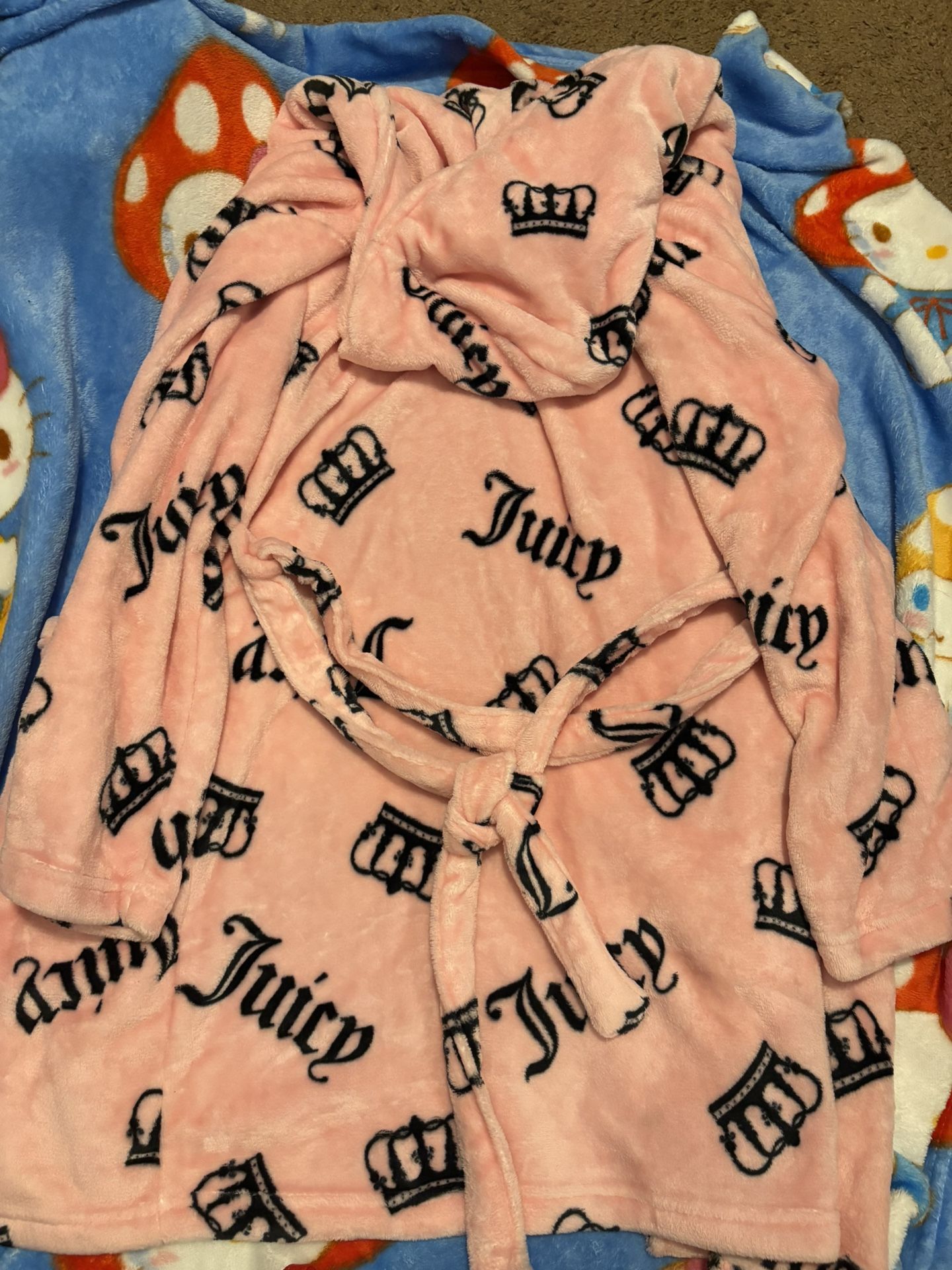 Juicy Couture Soft Robe