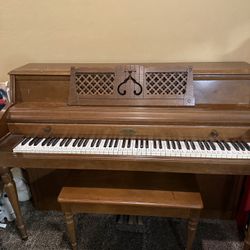 Wurlitzer Piano & Bench