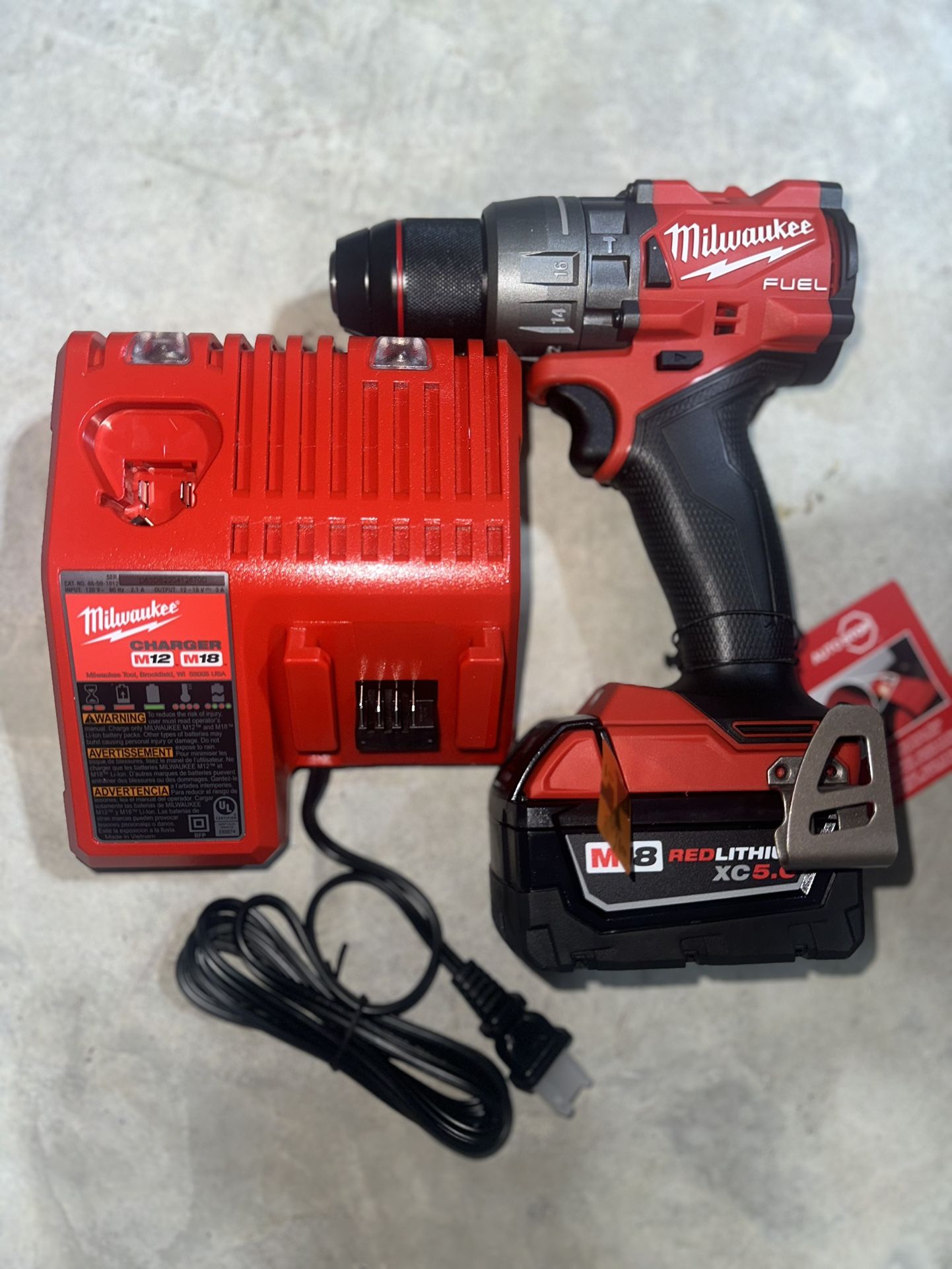 Milwaukee Fuel M18 Hammer drill With Battery 5.0 And Charger