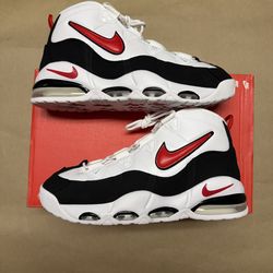 Nike Air Max Uptempo 95 Mens size 10.5 running shoes NEW!