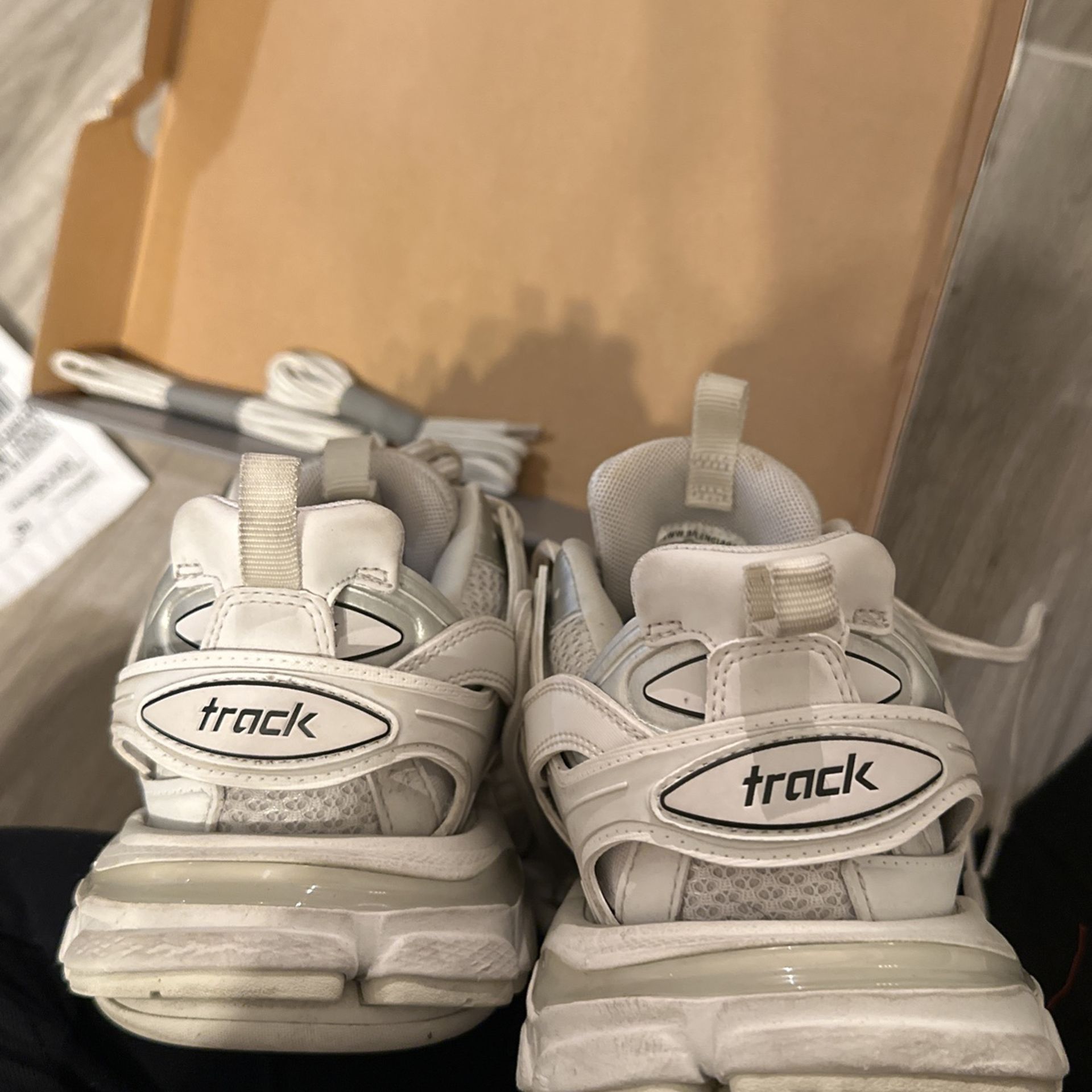 Balenciaga Sneaker Clothing