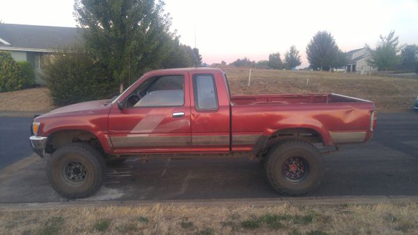 89 Toyota pickup for Sale in Salem, OR - OfferUp
