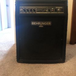 Behringer BXL 900 2ch bass amplifier