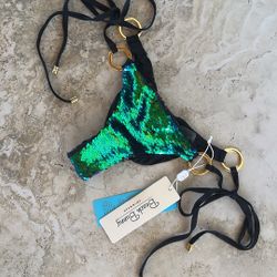 BEACH BUNNY SWIMWEAR (SOLD OUT) 