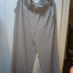 Hilary Ridley Size Large 