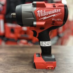Milwaukee M18 Fuel 1/2” High Torque Impact Wrench Tool Only 
