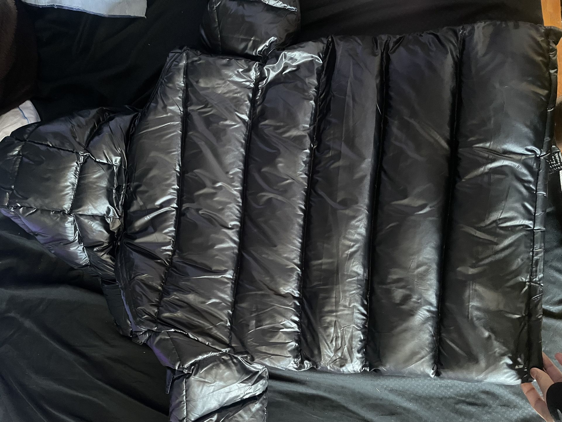 Moncler Maya Black Puffer Jacket (Price Negotiable)
