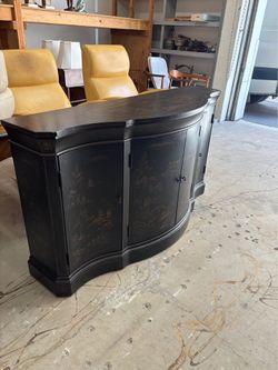 Ethan Allen Vivianne Chinoiserie Serpentine Sideboard-#1175