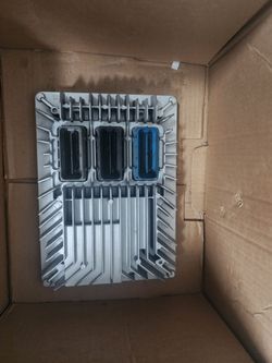 Vendo una Computadora de 2008 al 2013 malibu  programada