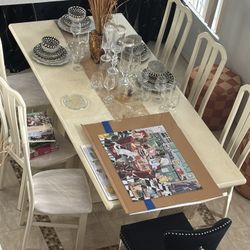 Dining Table And White Chairs 