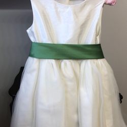 Size 4t flower girl dress