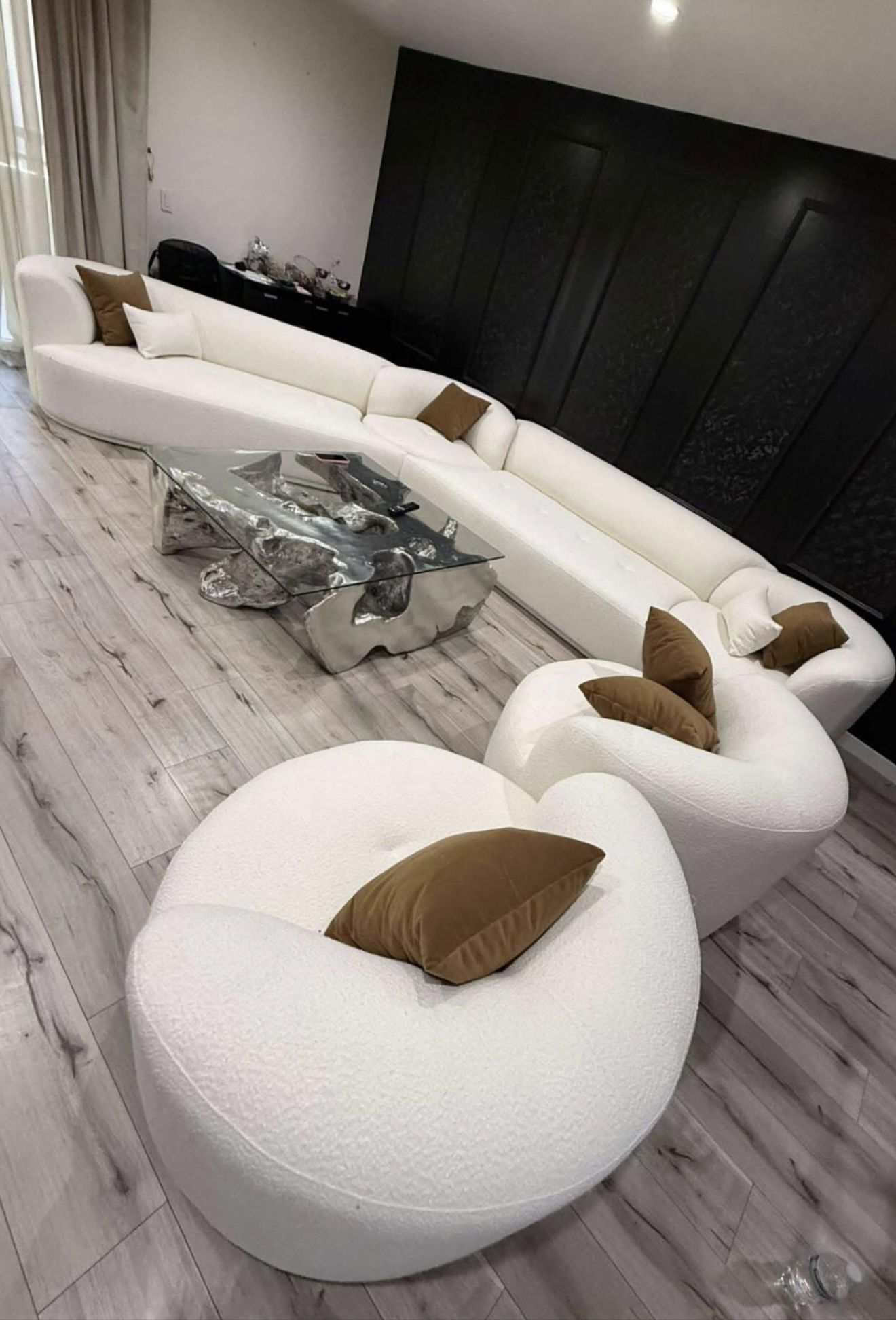 Brand New Luxury Sofas Set