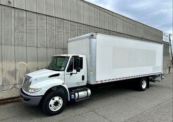 2018 International DuraStar 4300