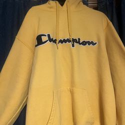 Champion Hoodie (yellow)