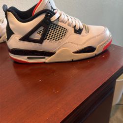 Jordan 4 Retro Nostalgia 