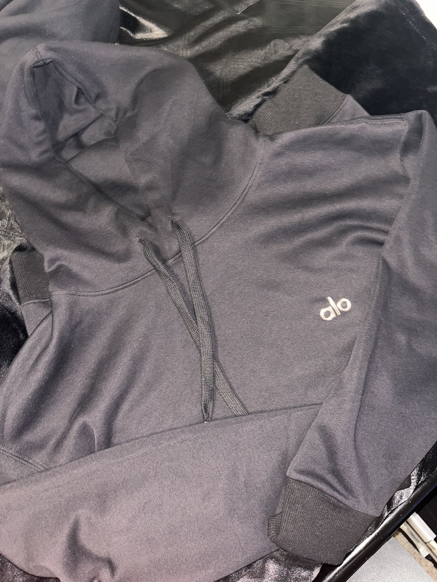 Alo hoodie