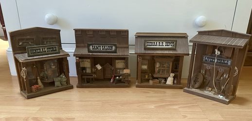 Wall Art Western Theme  Set of 4 Vintage