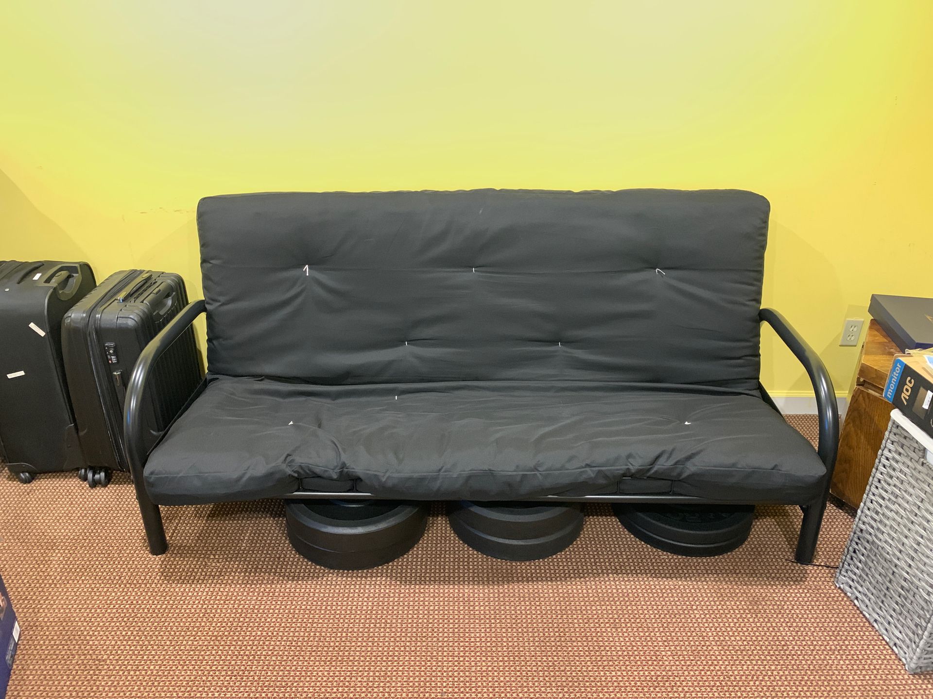 Metal Frame Black Futon Sofa Bed