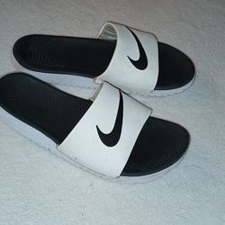 Nike Girls Youth Sandals 