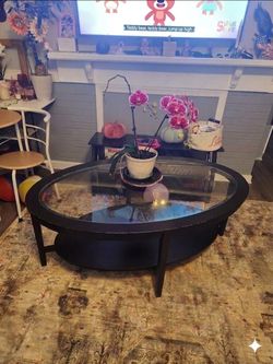 Living room table $40