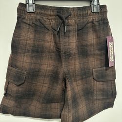 New Kids Shorts Size M