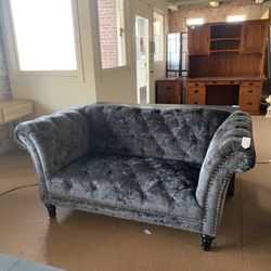 Hutton II Loveseat Dark Grey