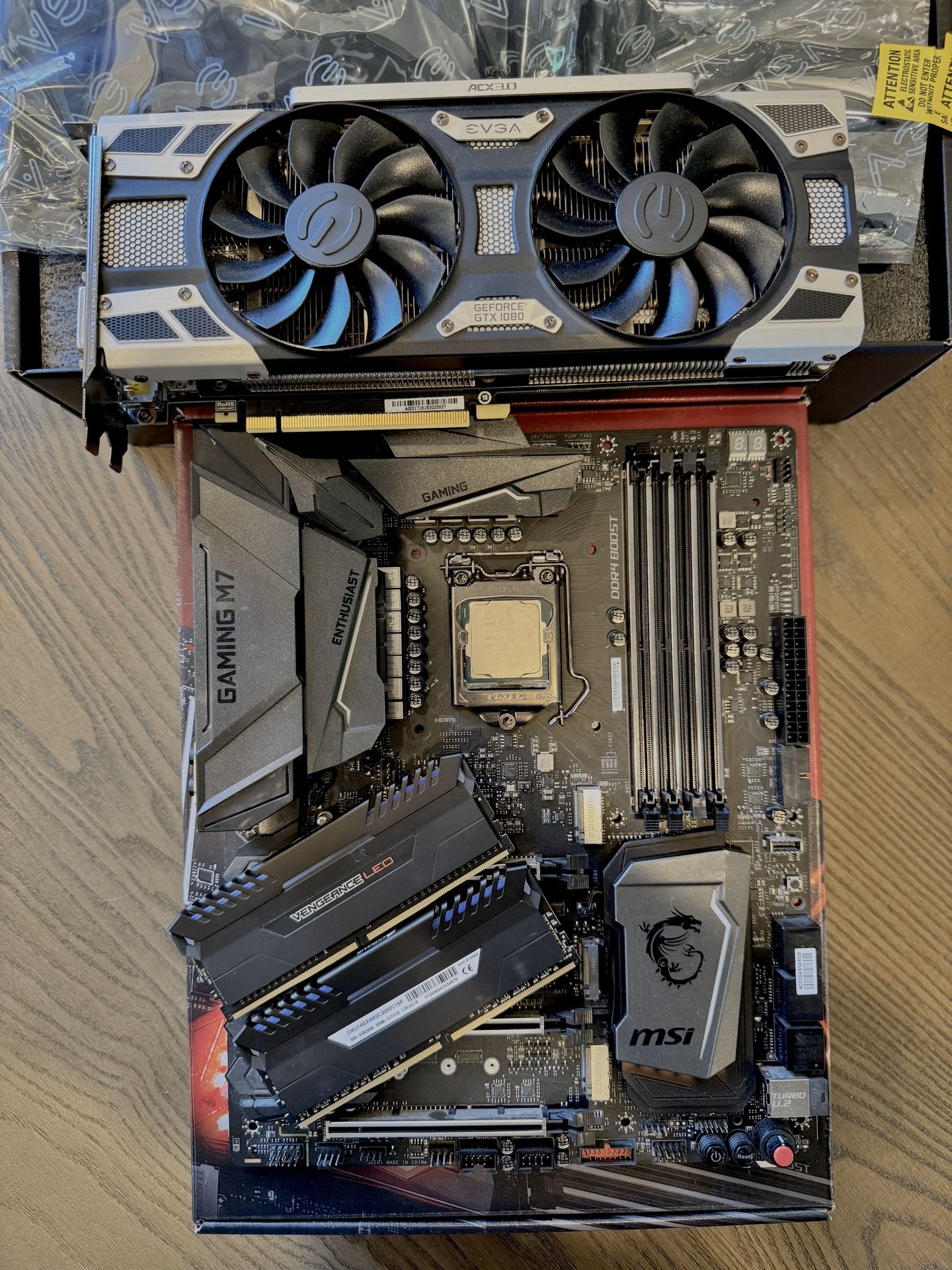 Z270 + i7-7700K + GTX 1080 Bundle