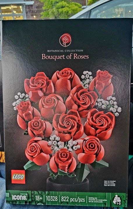 Lego Rose Bouquet (822 pieces)