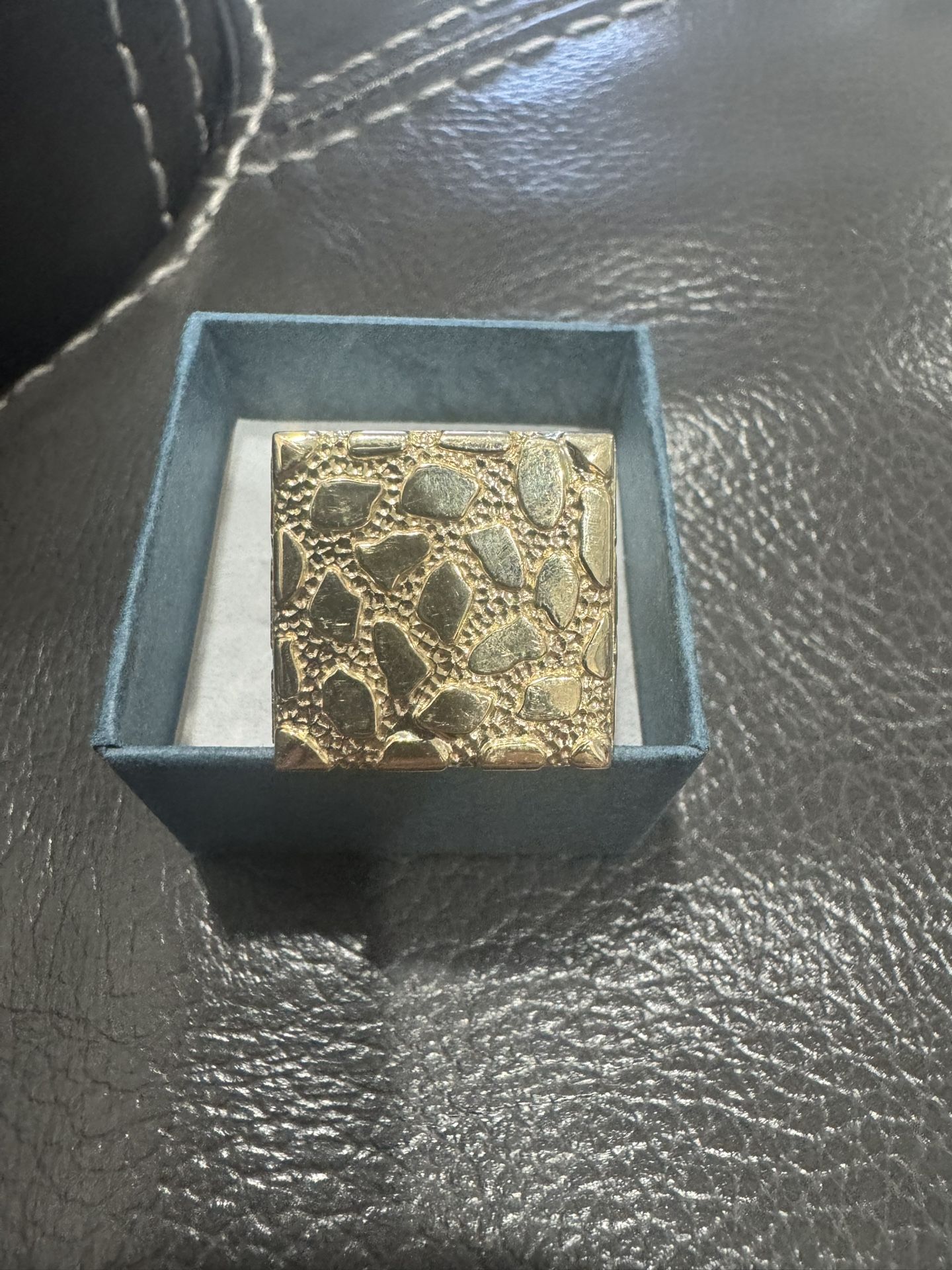 Big 10K Nugget Ring