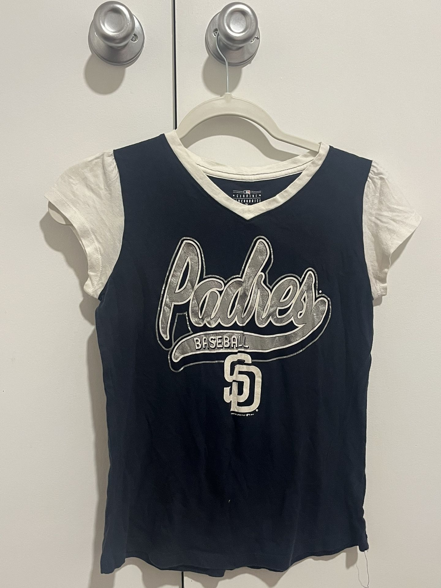 Padres shirt size 10/12 (fits women s/m)