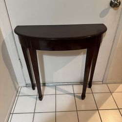 Vintage The Bombay Company Half Moon demi-lune console Table 29” Tall Mahogany Finish 