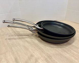 3 Calphalon USA Nonstick Skillets
